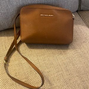 Jet Set Large Saffiano Leather Crossbody Camera Bag
